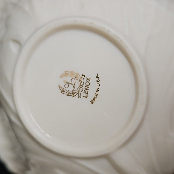 Lennox Double Leaf Candy Dish - Picture 4 of 5